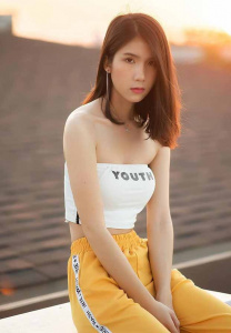 Belle-Ungsumalyn-Youth