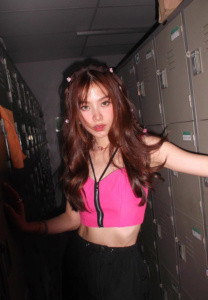 ใบเฟิร์น-พิมพ์ชนก-ชมพู