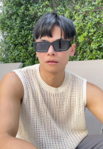 Bae-Maquilleur-ใส่แว่น