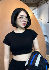 Siriwaranya-ใส่แว่น