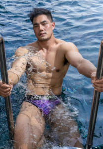 Ninegawky-Jindara-เล่นน้ำ