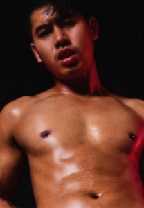 รอน-อภิชาติ