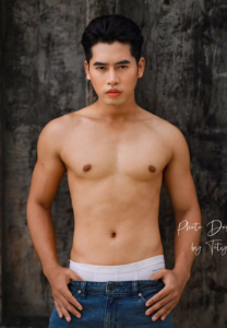 รอน-อภิชาติ