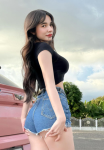 Kamonchanok-Makmee Kamonchanok-Makmee