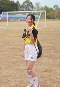 มิ-จอย-สนาม