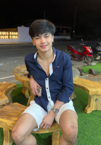 อภิรักษ์-รบมานา อภิรักษ์-รบมานา