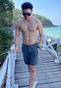 Arm-Siranu-ทะเล