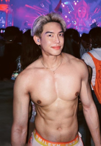 Jirateep-Hongrattanakorn-กล้ามแน่น