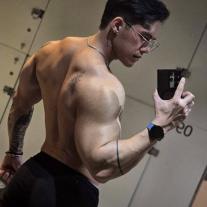 Thaksakon-Pomyukol-เท่ Thaksakon-Pomyukol-เท่