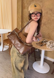 น้องแนน-Apisara