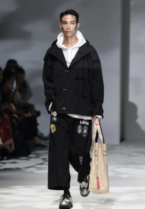 ปอม-ปาร์คเกอร์-เท่