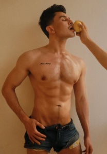 เฉลิมชัย จันทร์แย้ม-009-Stunning