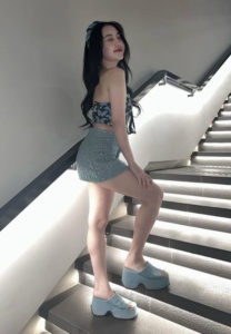 Ploypablo-010-Radiant