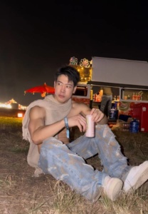 Aachapoom Bell-007-Attractive