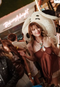 Natthasinee-Pongkhan-003-Sweet