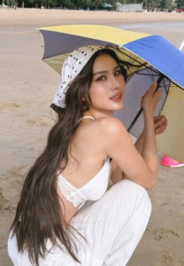 หนิง-ปัทมา-003-Gorgeous