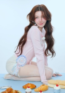 ออม-กรณ์นภัส-009-Dazzling